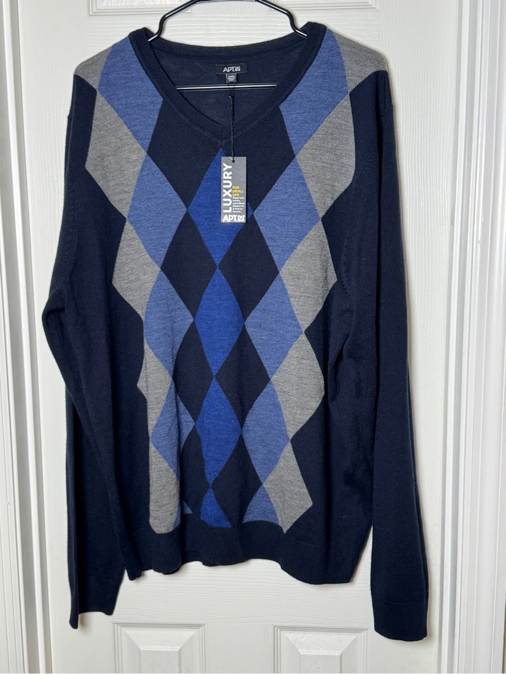 NWT Apt. 9 Men’s XXL Argyle Merino Wool Blend V-Neck Pullover Sweater Navy
